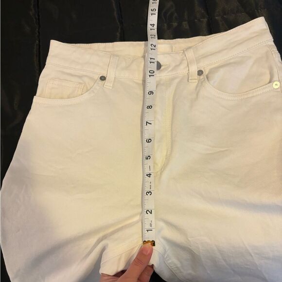 H&M White Extra High Waist Jeans Size 6 - Picture 7 of 8